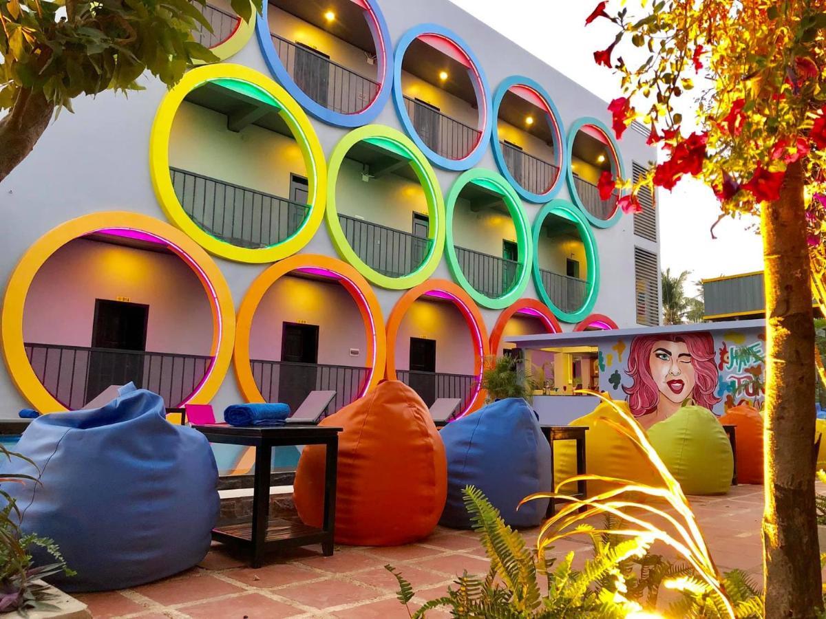 The Flex Hostel Siem Reap Extérieur photo